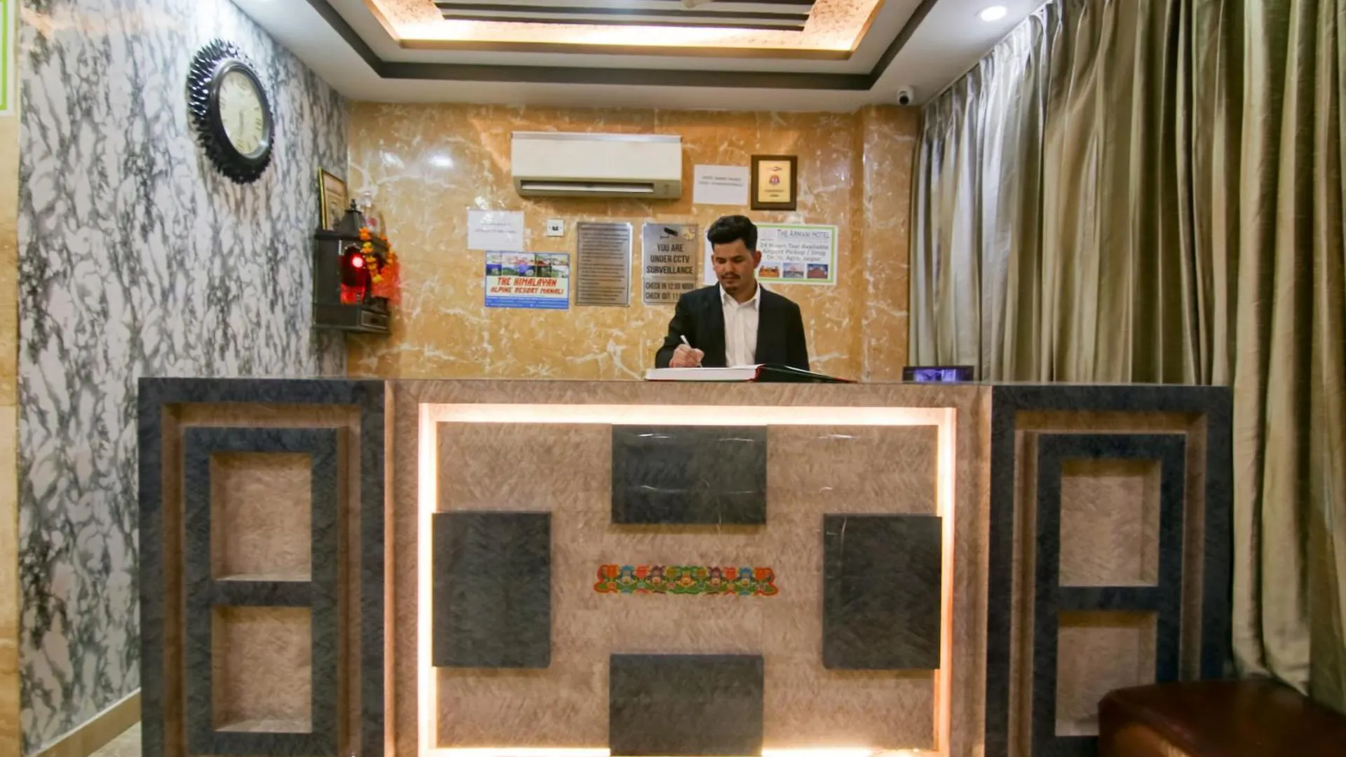 Hotel Hsp Suites At Delhi Airport Nové Dillí